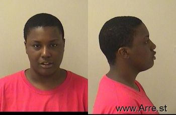 Tamia Michelle Hewitt Mugshot