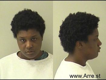 Tamia Mychelle Hewitt Mugshot