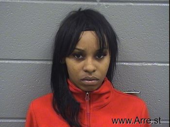 Taranica  Edwards Mugshot