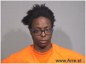 Tashanise Jacoa Mckinnon Mugshot