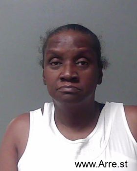 Yvette Lorene Mcnairy Mugshot