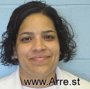 Zoraida L Flores Mugshot