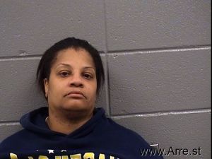 Dionne Clayter Arrest Mugshot