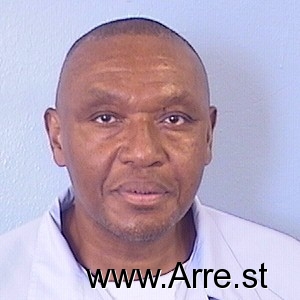 John Gill - DOC, Illinois 05/09/1986 Arrest Mugshot