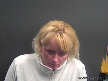 Amanda Pauline Laura Mugshot