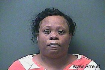 Corine  Henry Mugshot