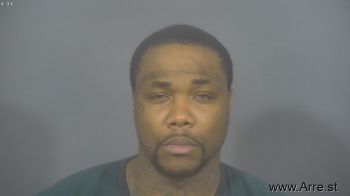 Devante Pierre Jiggetts Mugshot