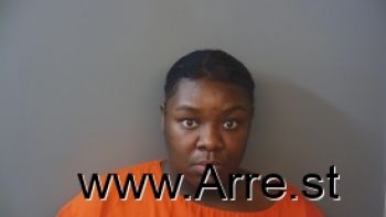 Ericka La-shawn Logan Mugshot