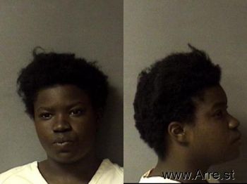 Ebony Nicole Robinson Mugshot