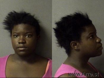 Ebony Nicole Robinson Mugshot