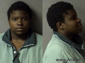 Ebony Nicole Robinson Mugshot