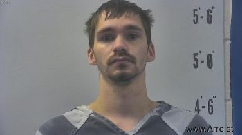 Justin Wayne Hettinger Mugshot