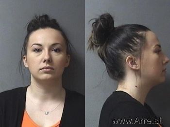 Jessica R Armstrong Mugshot