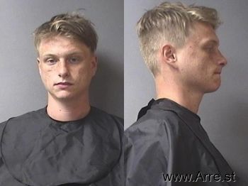 Justin Bradley Pratt Mugshot