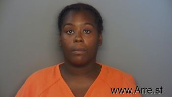 Laquita Marie May Mugshot