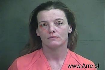 Leeann M Moore Mugshot