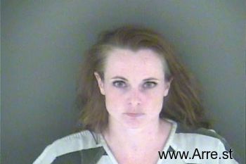 Lynsey Christine Holland Mugshot