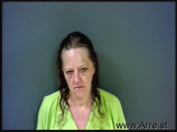 Melanie Kunignde White Mugshot