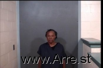 Maxine Elizabeth Gilmore Mugshot