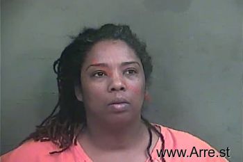 Natalie E Richards Mugshot