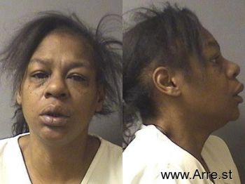 Natasha Sharell Robinson Mugshot