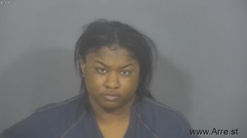 Shanel Jazlynn Lawrence Mugshot