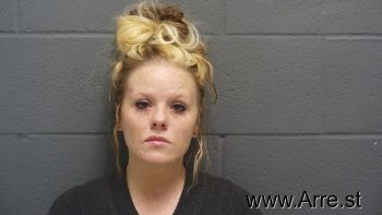 Shannon Michelle Moore Mugshot