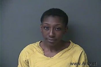 Shynice Lorray Collins Mugshot