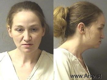 Sarah Elizabeth Marshall Mugshot