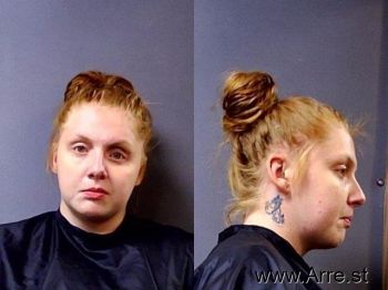 Sierra Leeann Davis Mugshot