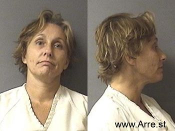 Stacie Renee Leever Mugshot