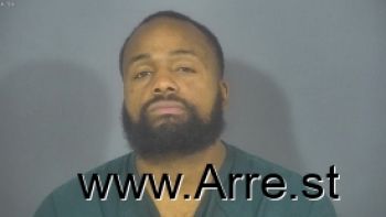 Terrence Lamont Brown Mugshot