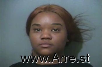 Zanaria Shi Anna Hunt-wright Mugshot