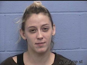 Amanda L Woodmansee Mugshot