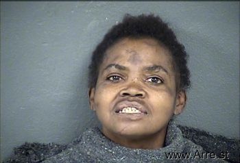 Aretha Denise Jackson Mugshot