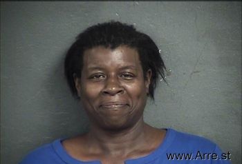 Evelyn Louise Dickerson Mugshot