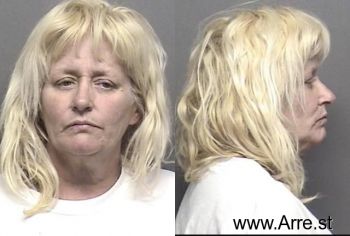 Evonne Sue Primeaux Mugshot