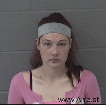 Hailey Marie Huff Mugshot