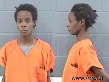 Janese Lynae Duncan Mugshot