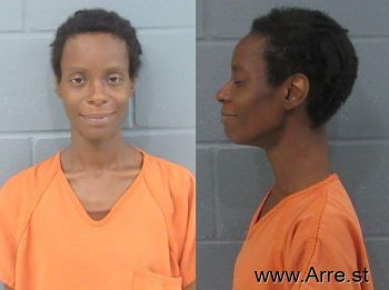 Janese Lynae Duncan Mugshot