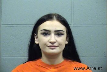 Kira Gabrielle Hecht Mugshot