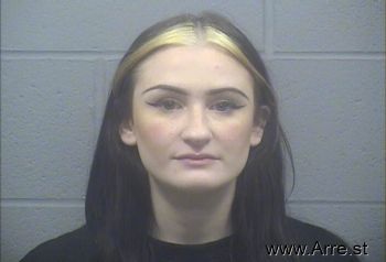 Kira Gabrielle Hecht Mugshot