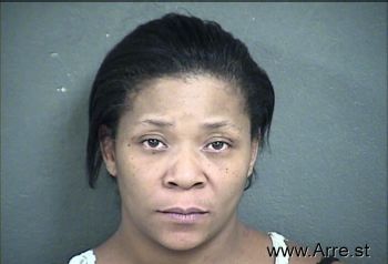 Kimberly Shena Tekayi Hunter Mugshot