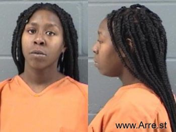 Kyrianna Lashe Johnson Mugshot