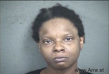 Lamesha  Robinson Mugshot