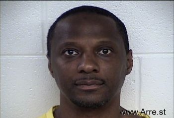 Laron Eugene Betts Mugshot