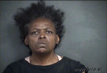 Linda M Smith Mugshot