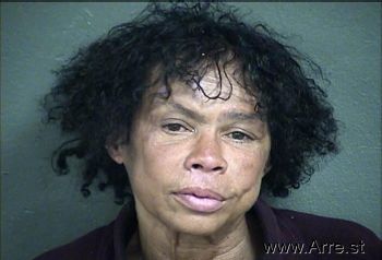 Lorraine  Utsey Mugshot