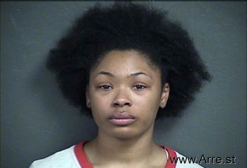 Maryam Emonee Evans Mugshot