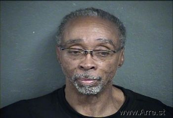 Nathaniel Lorenzo Sr Jones Mugshot